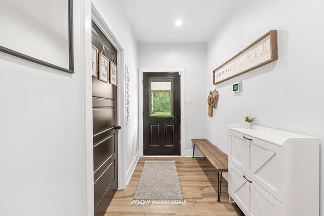 141 Summer Place, Livingston, TX 77351