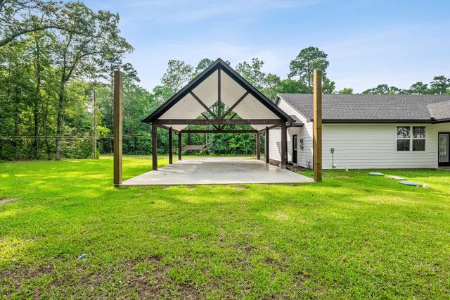 141 Summer Place, Livingston, TX 77351