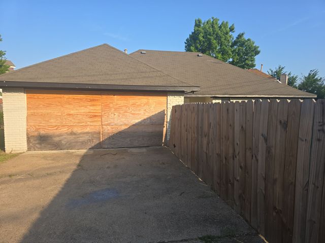 1663 Riverway Bend Circle, Dallas, TX 75217