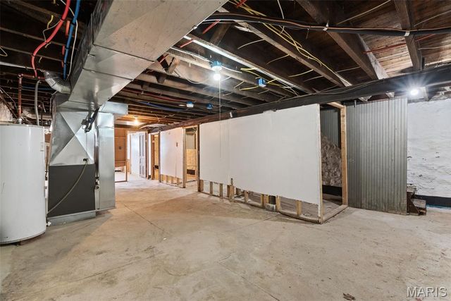 3425 Alberta, St Louis, MO 63118