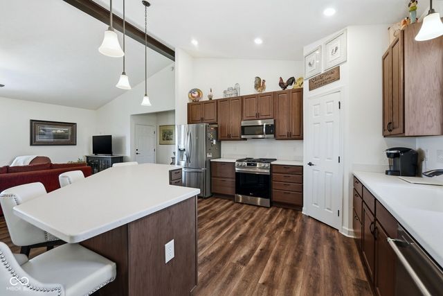 1400 N Tk Way, Yorktown, IN 47396