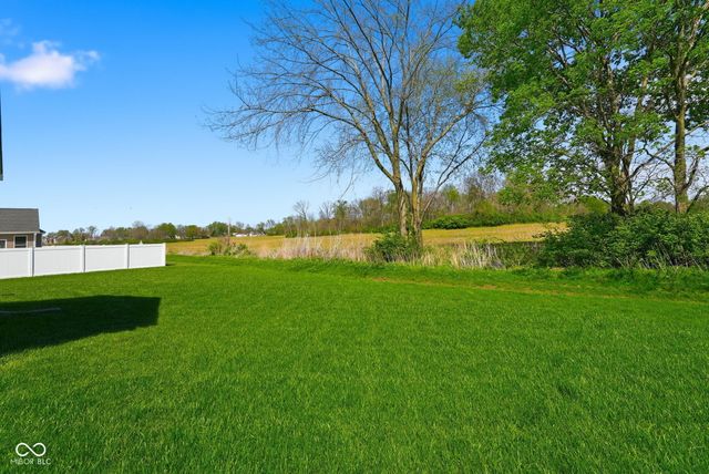 1400 N Tk Way, Yorktown, IN 47396