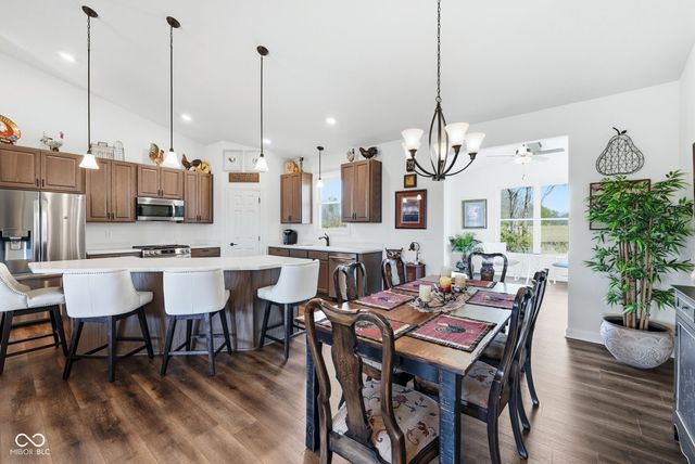 1400 N Tk Way, Yorktown, IN 47396