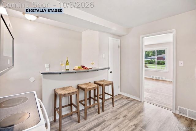 556 Henry Ruff Road, Garden City, MI 48135
