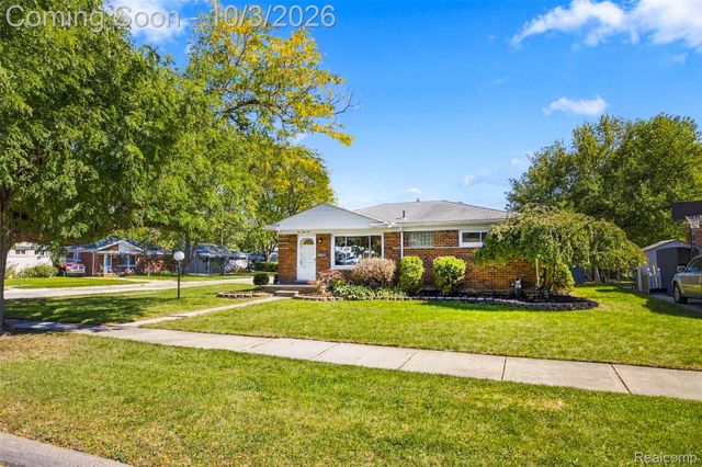 556 Henry Ruff Road, Garden City, MI 48135