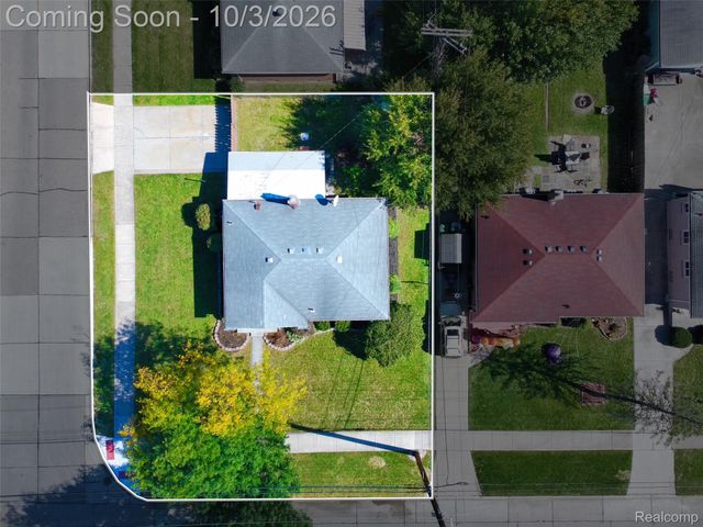 556 Henry Ruff Road, Garden City, MI 48135