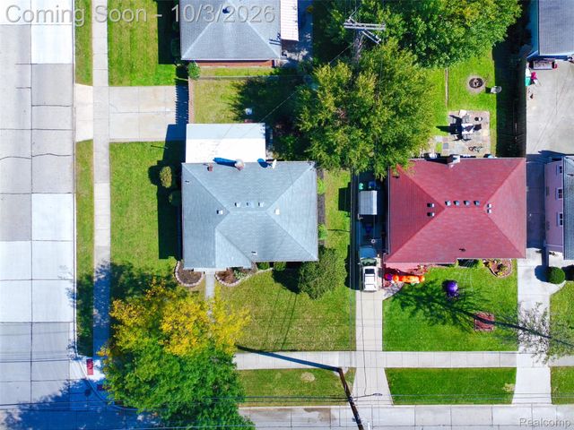 556 Henry Ruff Road, Garden City, MI 48135
