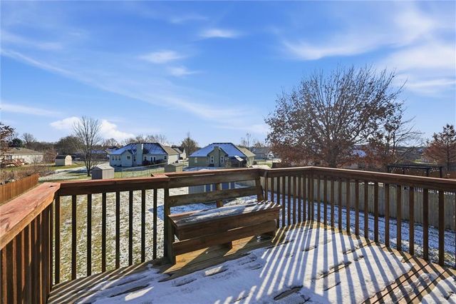 713 S Sunset Lane, Raymore, MO 64083