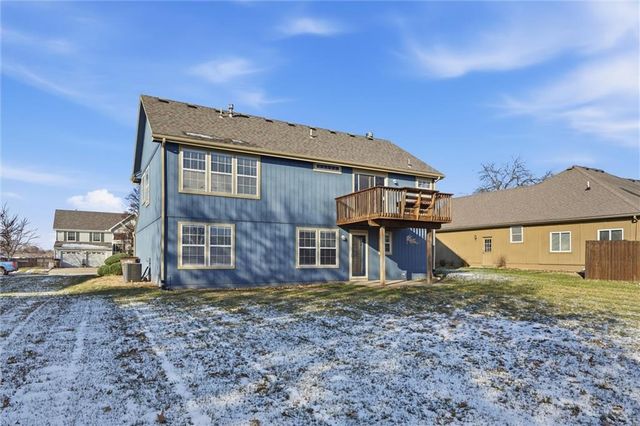 713 S Sunset Lane, Raymore, MO 64083