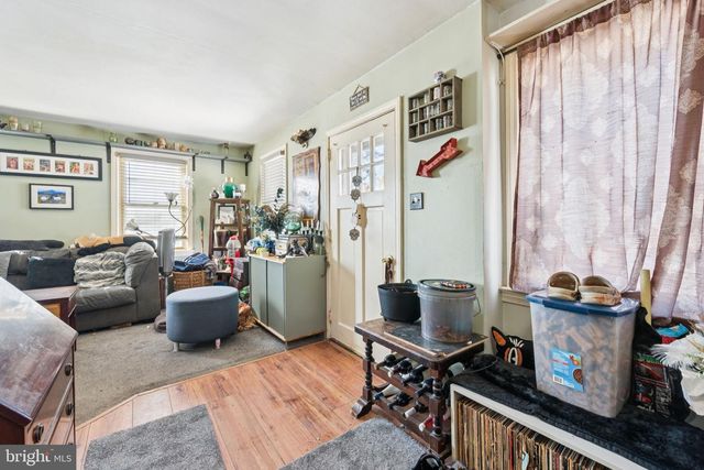 728 HAVERFORD AVE, Maple Shade, NJ 08052