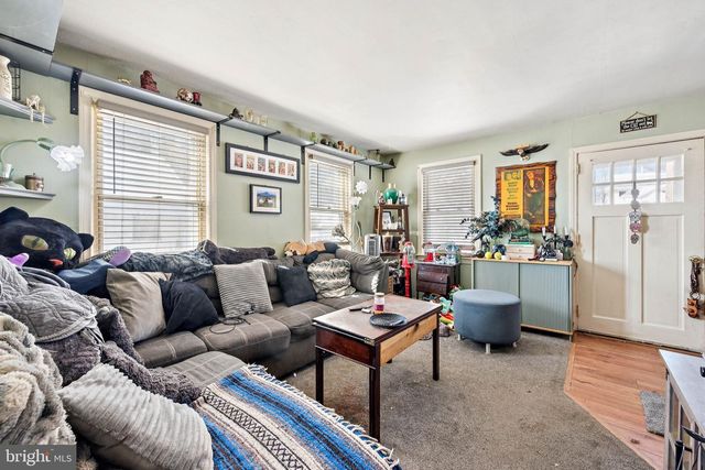 728 HAVERFORD AVE, Maple Shade, NJ 08052