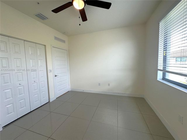 4713 NW 84th Court, Doral, FL 33166
