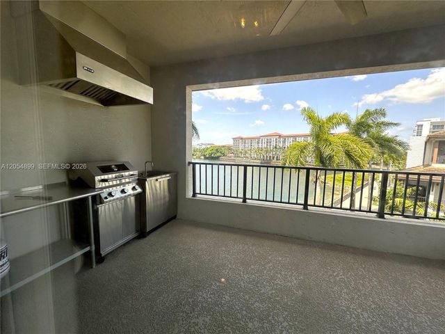 4713 NW 84th Court, Doral, FL 33166