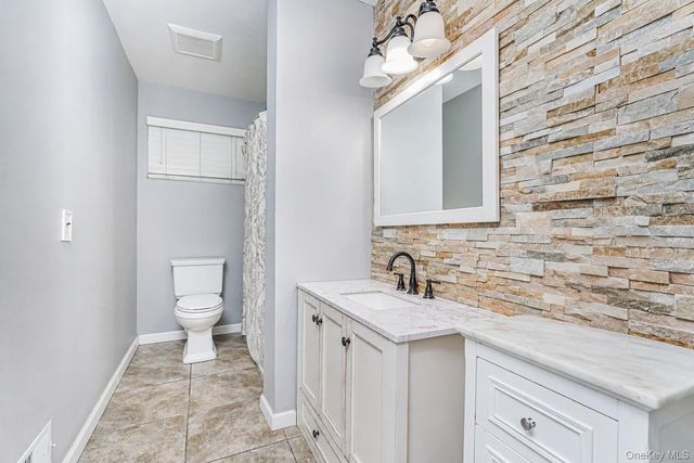 76 Belmar Drive W, Staten Island, NY 10314