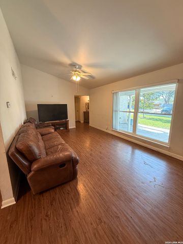 5411 Redding, Kirby, TX 78219