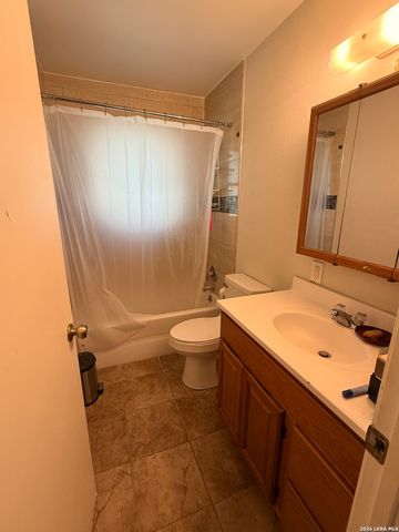 5411 Redding, Kirby, TX 78219