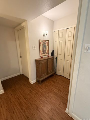 5411 Redding, Kirby, TX 78219