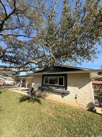 5411 Redding, Kirby, TX 78219