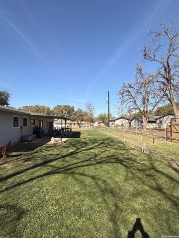 5411 Redding, Kirby, TX 78219