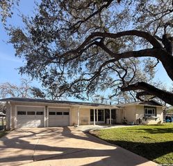 5411 Redding, Kirby, TX 78219