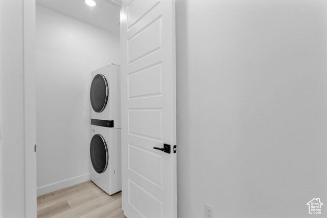 566 S CECITA WAY, St. George, UT 84770