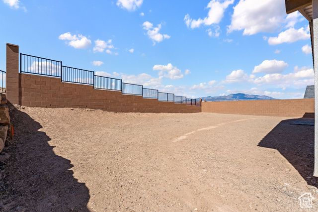 566 S CECITA WAY, St. George, UT 84770