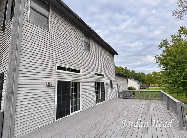 3160 Ripley Street NE, Belmont, MI 49306