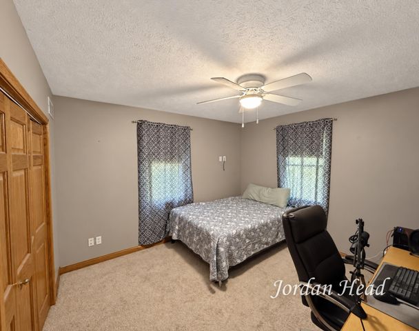 3160 Ripley Street NE, Belmont, MI 49306