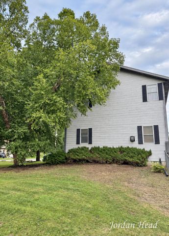 3160 Ripley Street NE, Belmont, MI 49306