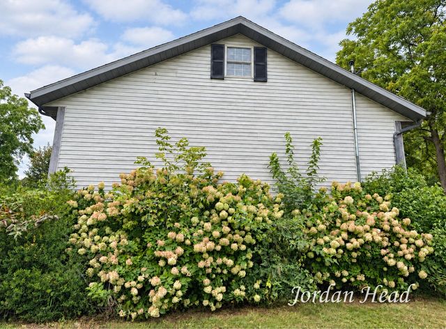 3160 Ripley Street NE, Belmont, MI 49306