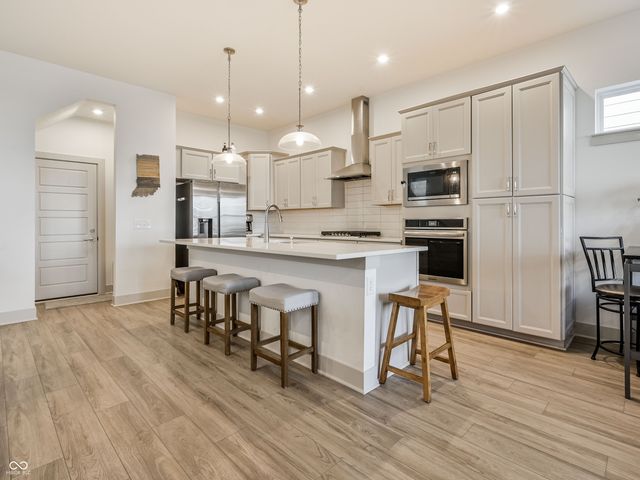 795 Templeton Drive, Carmel, IN 46032