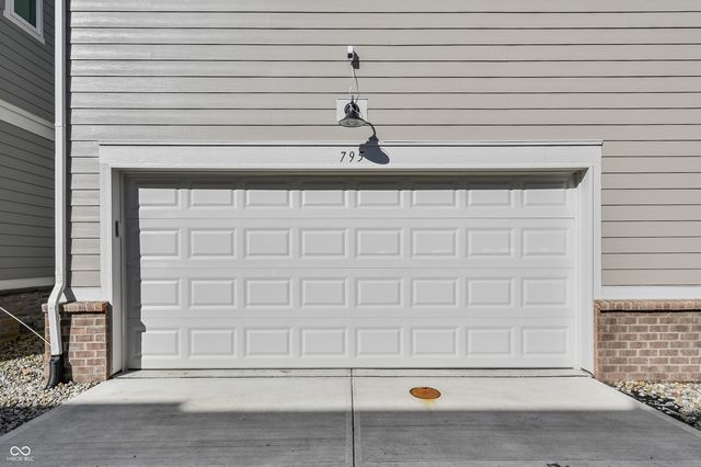 795 Templeton Drive, Carmel, IN 46032