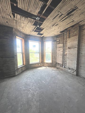 6756 S Lafayette Avenue, Chicago, IL 60621