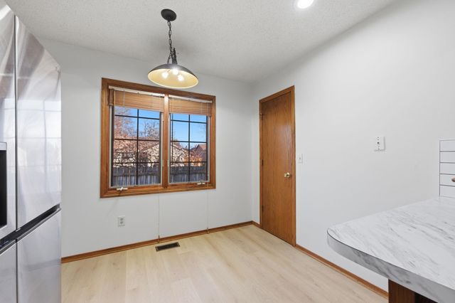 559 N Mark Allen, Wichita, KS 67212