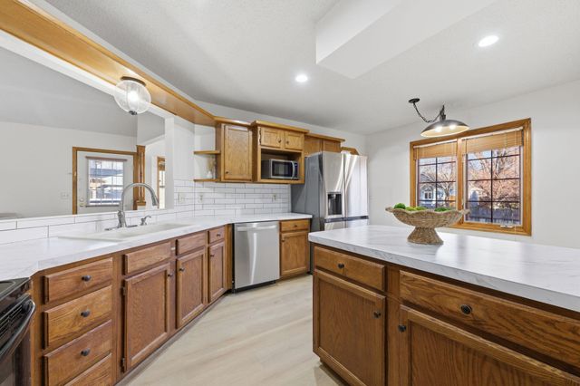 559 N Mark Allen, Wichita, KS 67212