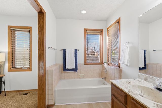 559 N Mark Allen, Wichita, KS 67212