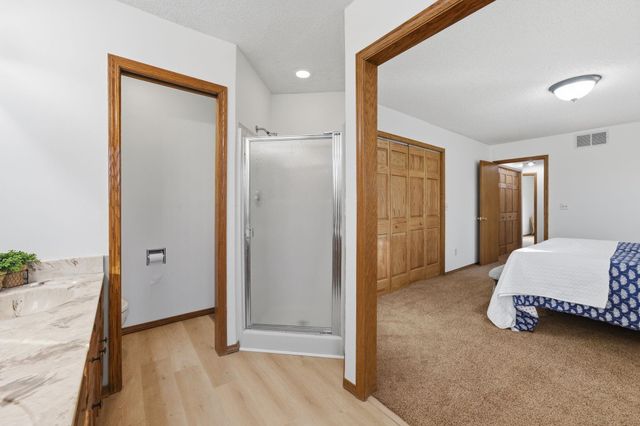 559 N Mark Allen, Wichita, KS 67212