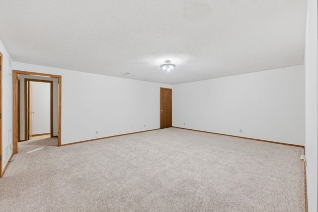 559 N Mark Allen, Wichita, KS 67212