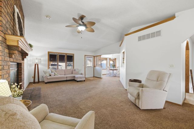 559 N Mark Allen, Wichita, KS 67212