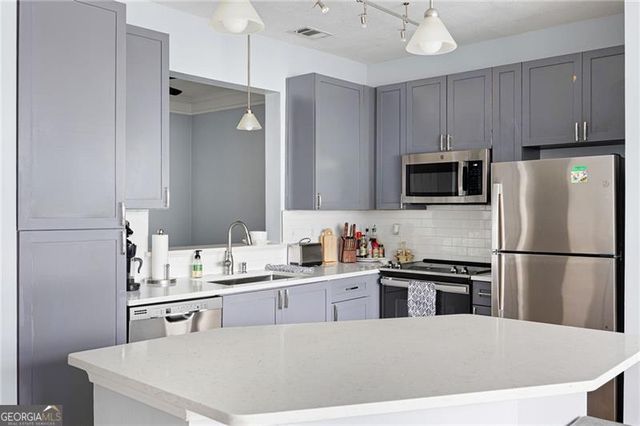 400 17th Street NW 2307, Atlanta, GA 30363