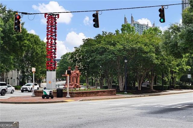 400 17th Street NW 2307, Atlanta, GA 30363