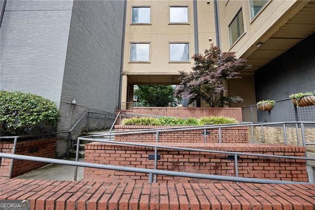 400 17th Street NW 2307, Atlanta, GA 30363
