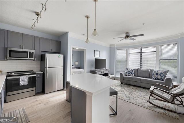 400 17th Street NW 2307, Atlanta, GA 30363