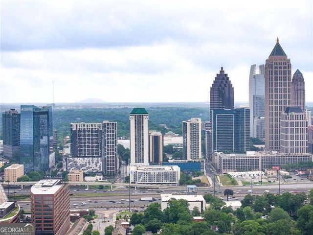 400 17th Street NW 2307, Atlanta, GA 30363