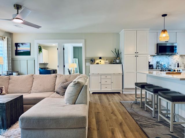 814 Armsway Street, Mount Pleasant, SC 29464