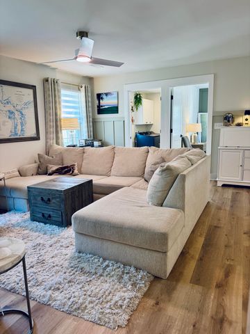 814 Armsway Street, Mount Pleasant, SC 29464