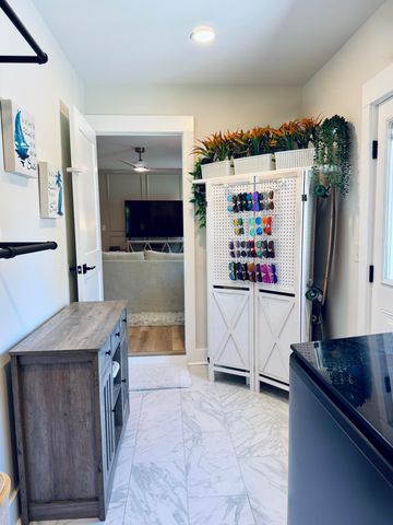 814 Armsway Street, Mount Pleasant, SC 29464