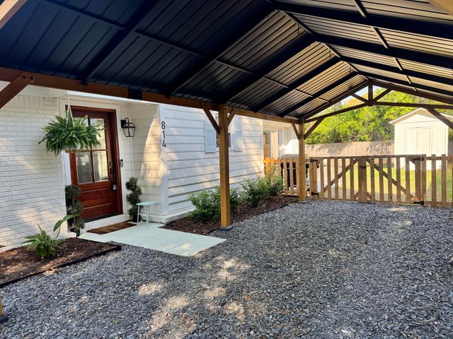 814 Armsway Street, Mount Pleasant, SC 29464