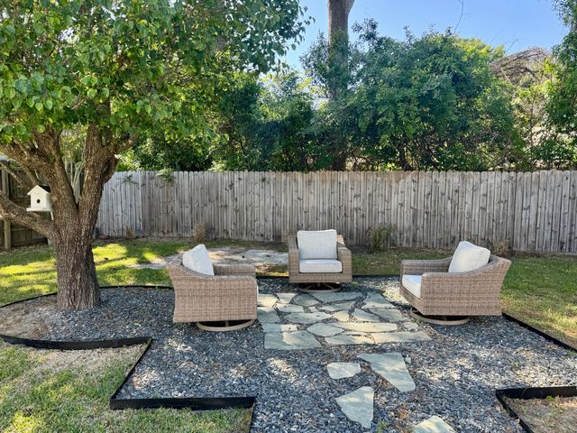 814 Armsway Street, Mount Pleasant, SC 29464