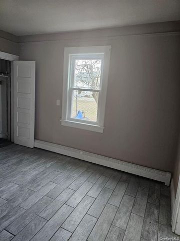 286 Yale Street, Hempstead, NY 11550
